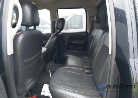 2004 Dodge Ram 1500 Slt/Laramie z USA, uszkodzony, nr VIN 1D7HU18D74J261359